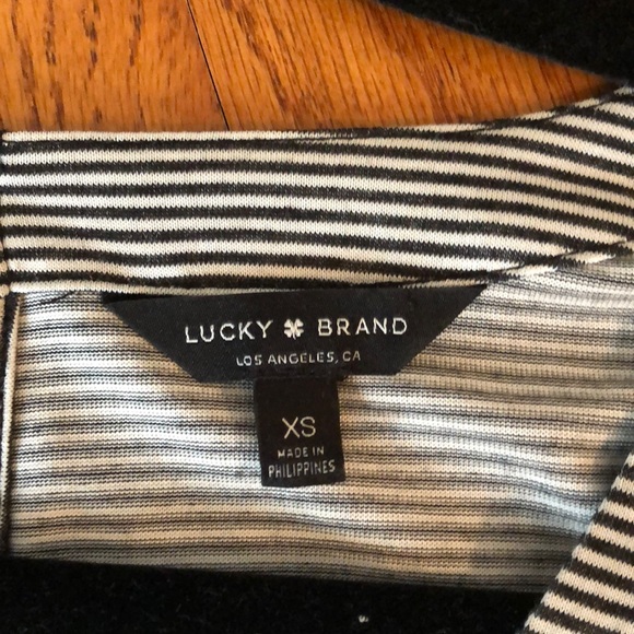 2/$20 Lucky brand flared sleeve top - Picture 4 of 5